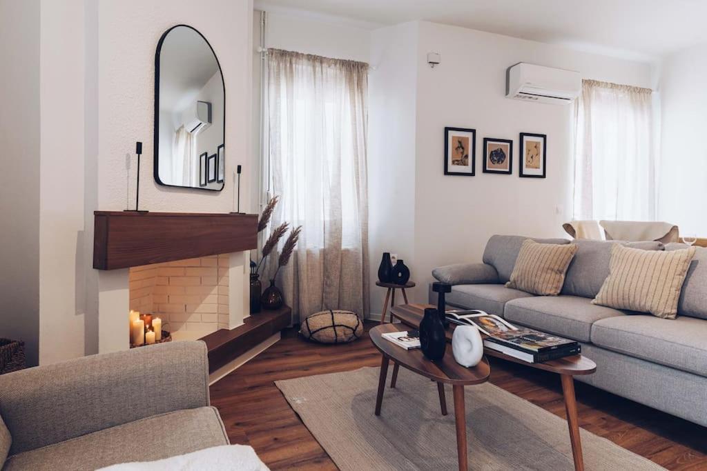 The Repose Aesthetic Apt. R2 Apartment Heraklion  Ngoại thất bức ảnh