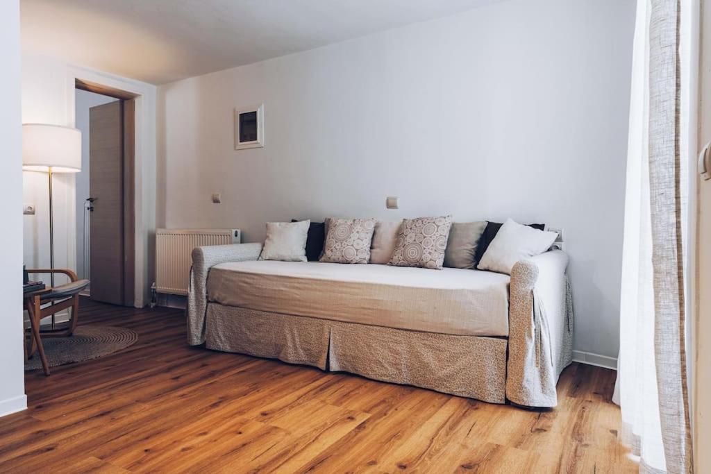 The Repose Aesthetic Apt. R2 Apartment Heraklion  Ngoại thất bức ảnh